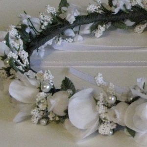Gorgeous White Flower Crown -Wedding/Photo Props